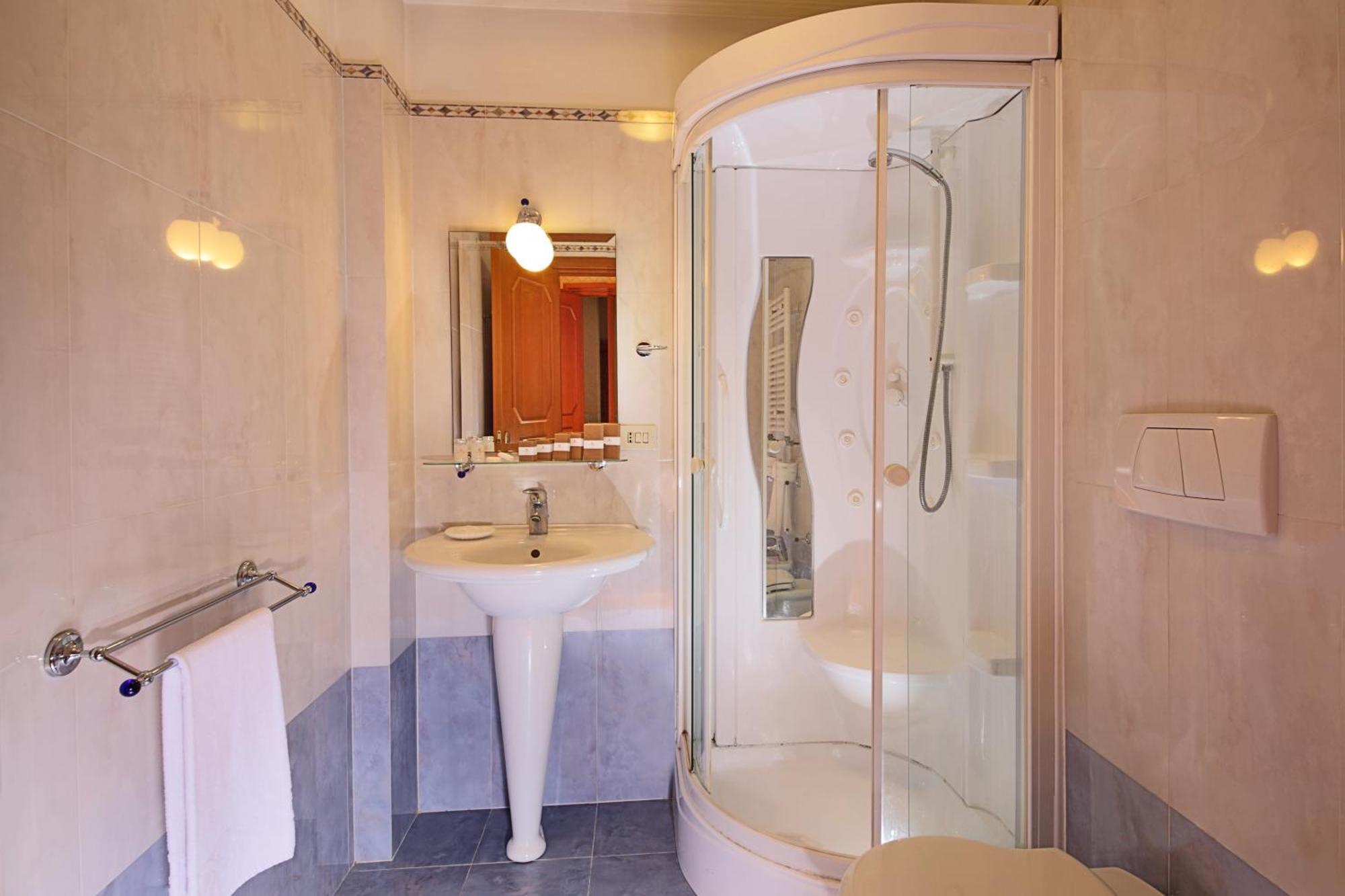 Large Family Apartment E8 Рим Екстер'єр фото